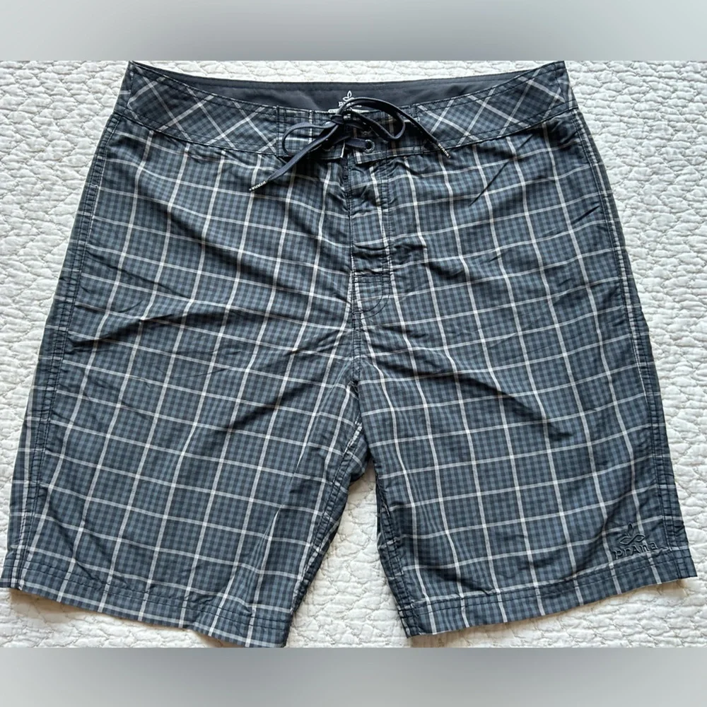 Prana BoardShorts Mens Size‎ 33